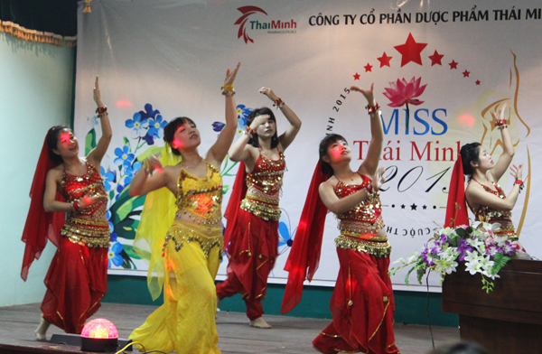 Tưng bừng đêm hội Người đẹp Thái Minh 2015