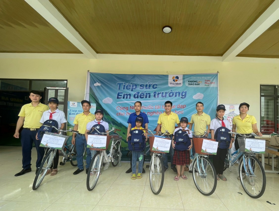 Thái Minh đồng hành cùng Tỉnh Đoàn Vĩnh Phúc tặng 10 xe đạp cho học sinh nghèo hiếu học