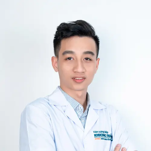 Dược sĩ Nguyễn Mạnh Chiến
