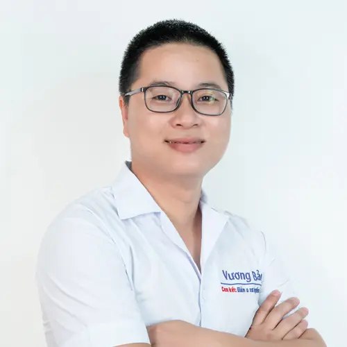 Dược sĩ Lại Văn Việt