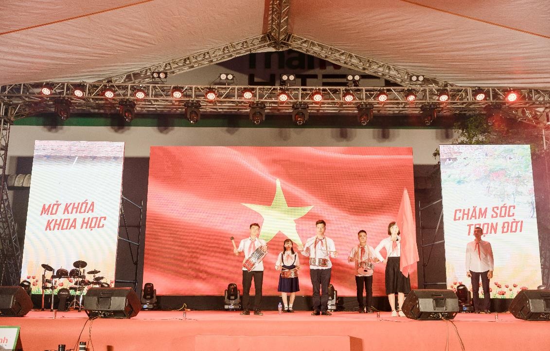 Cũng là học sinh tiểu học mà học sinh này lạ lắm - Ảnh 8.