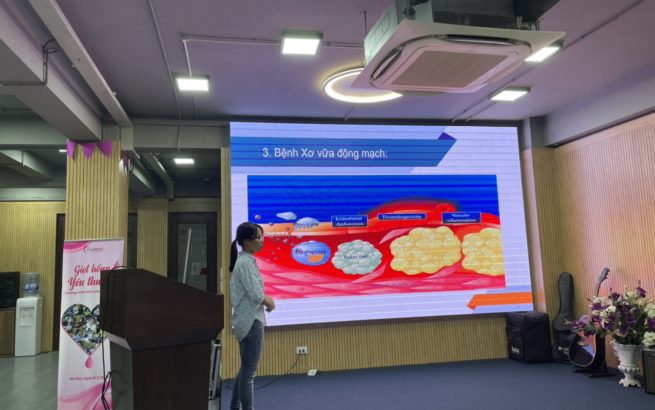 Cô nàng QA mới của phòng CSKH – khi người cũ đảm nhiệm vị trí mới Cô nàng QA mới của phòng CSKH – khi người cũ đảm nhiệm vị trí mới