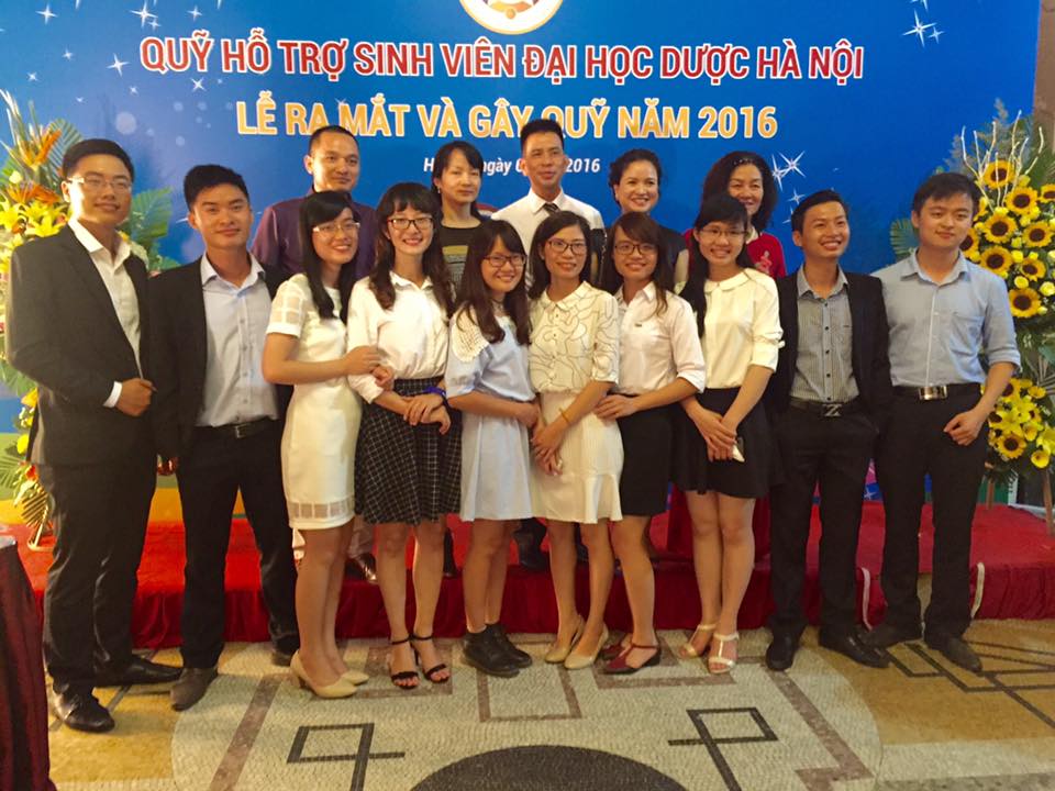 Thái Minh chung tay thắp lên ngọn lửa cho sinh viên nghèo Thái Minh chung tay thắp lên ngọn lửa cho sinh viên nghèo